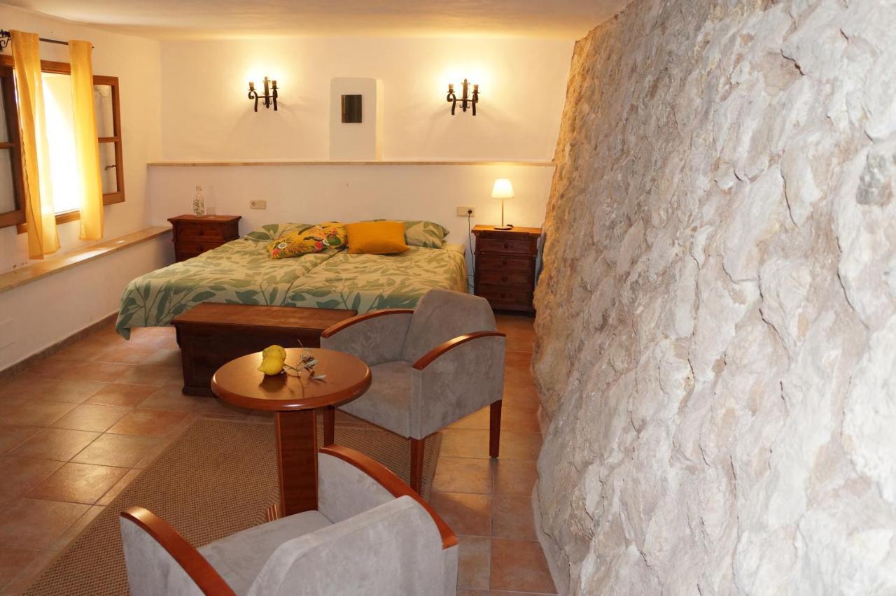 Agroturismo Finca Can Sec, Sl Guest House Lloseta Екстериор снимка